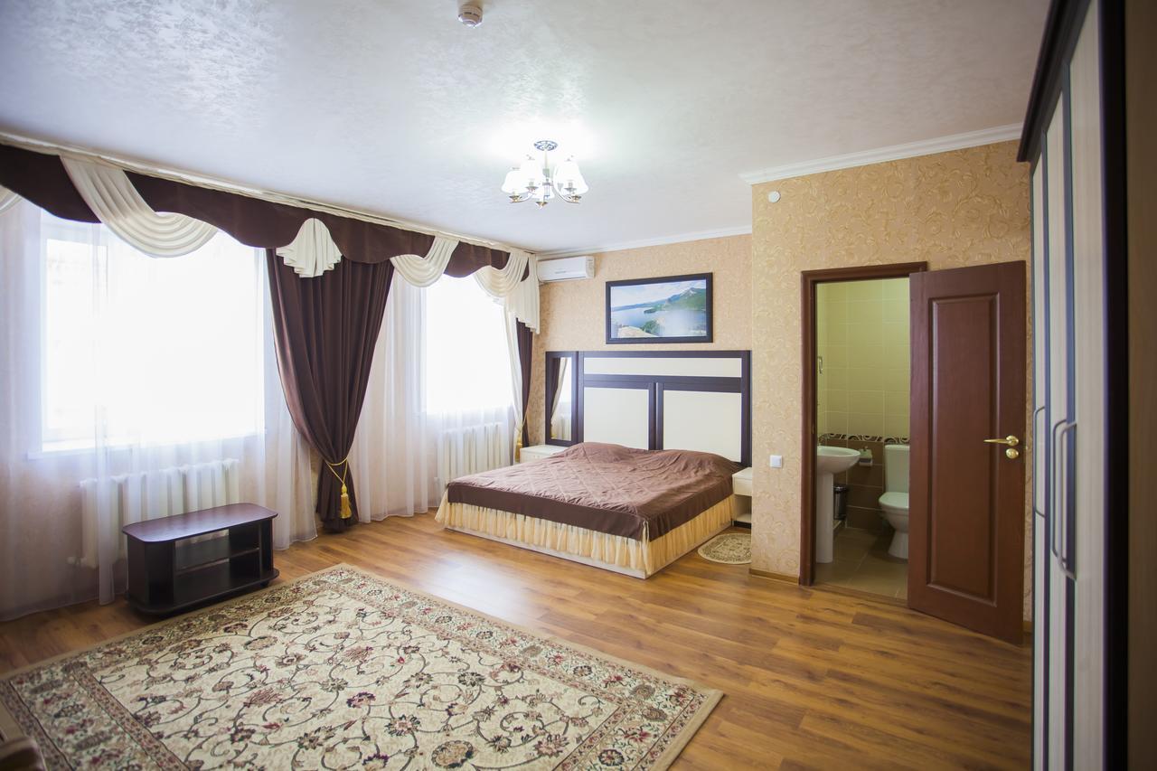 Jumbaktas Borovoe Hotel Eksteriør bilde