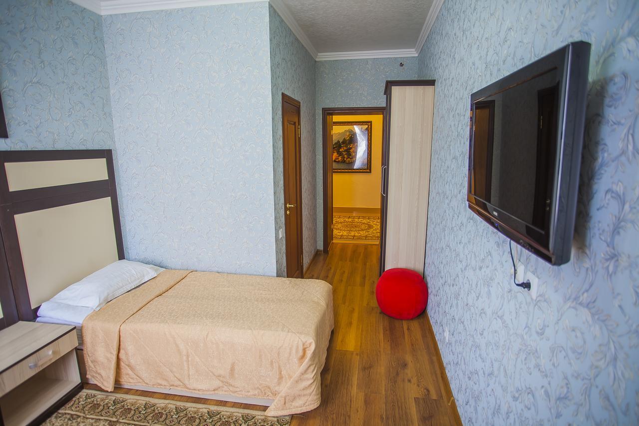 Jumbaktas Borovoe Hotel Eksteriør bilde